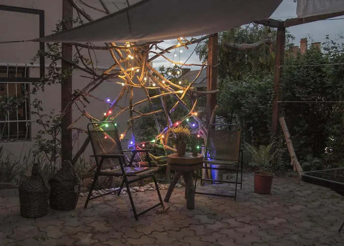 Daire Lupeni Alley Cozy Apartment&private Garden *